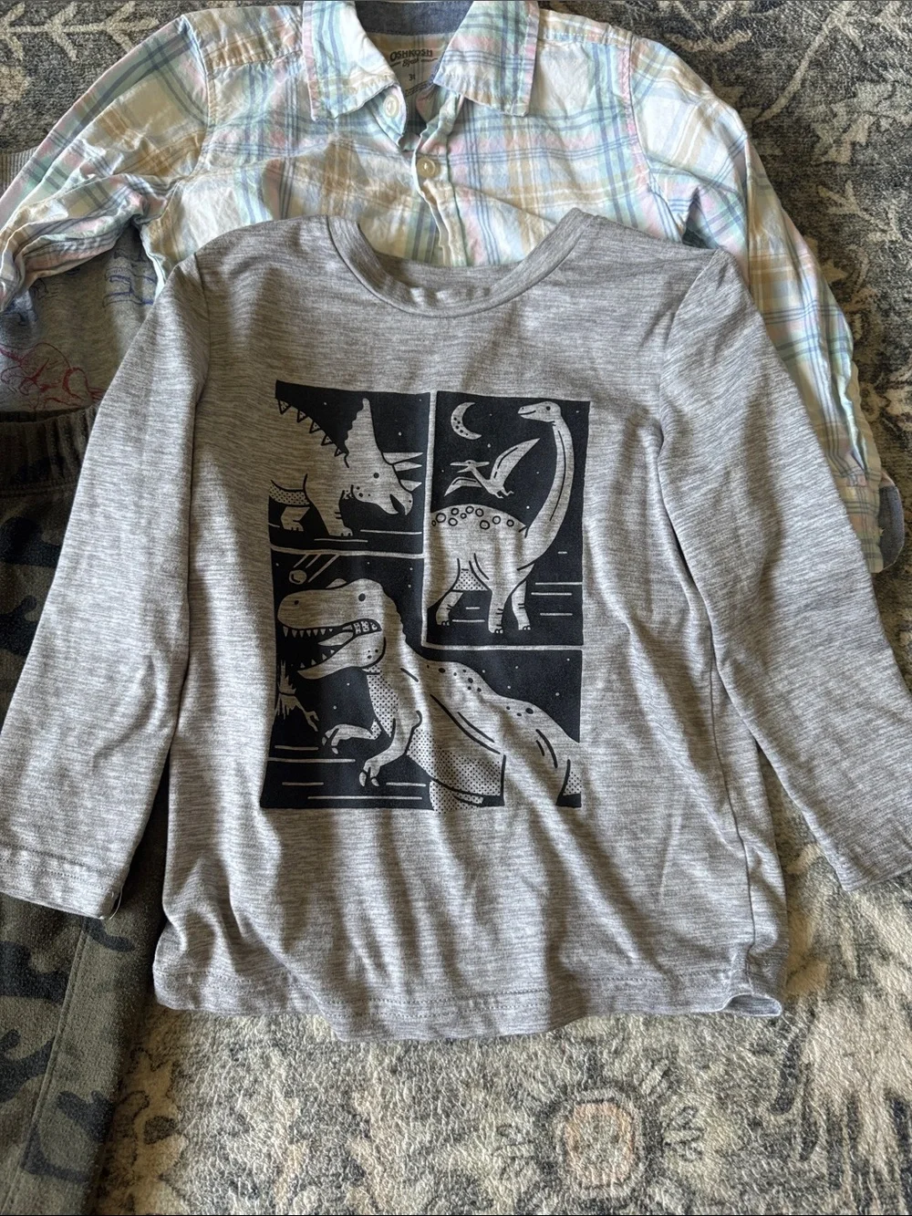 OshKosh Bgosh includes sweatpants
